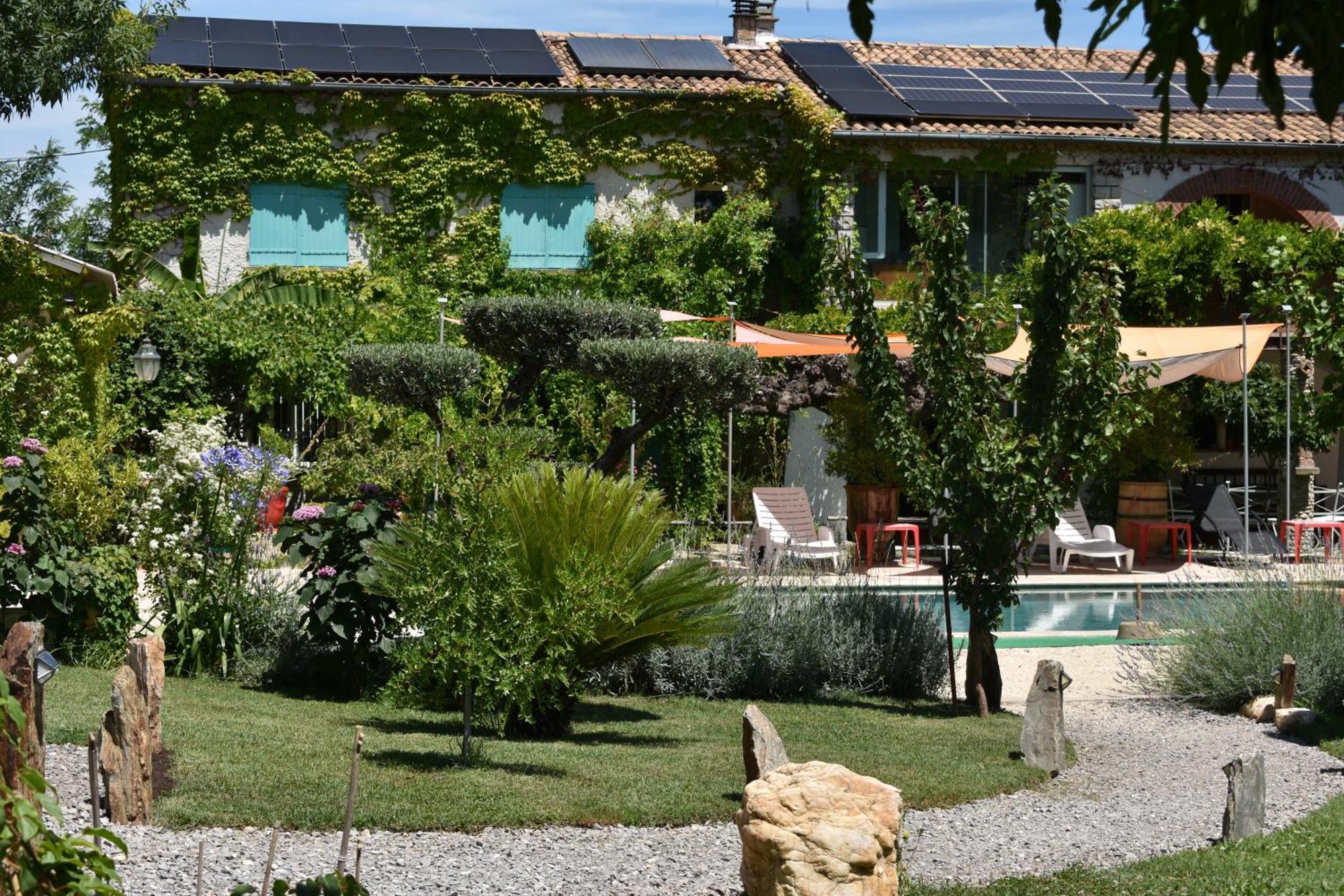 Mas De La Croix Hotel Saint-Christol-les-Ales Luaran gambar